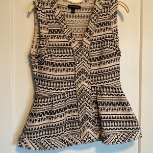 Banana republic size 6 peplum sleeveless top